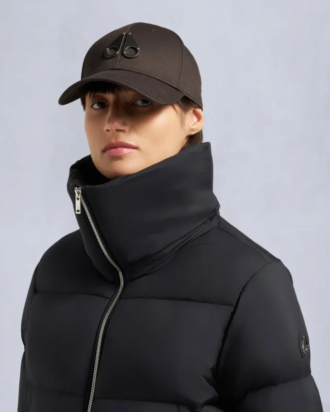 Belle Dune Kurze Daunenjacke mit Lammfellbesatz