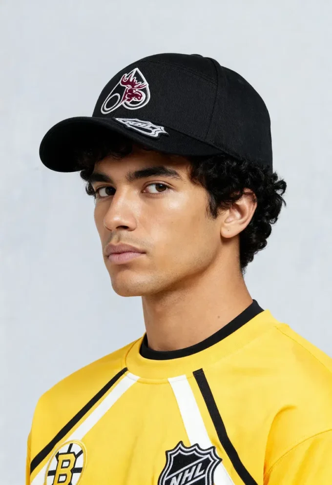 NHL x Moose Knuckles Team-Kappe