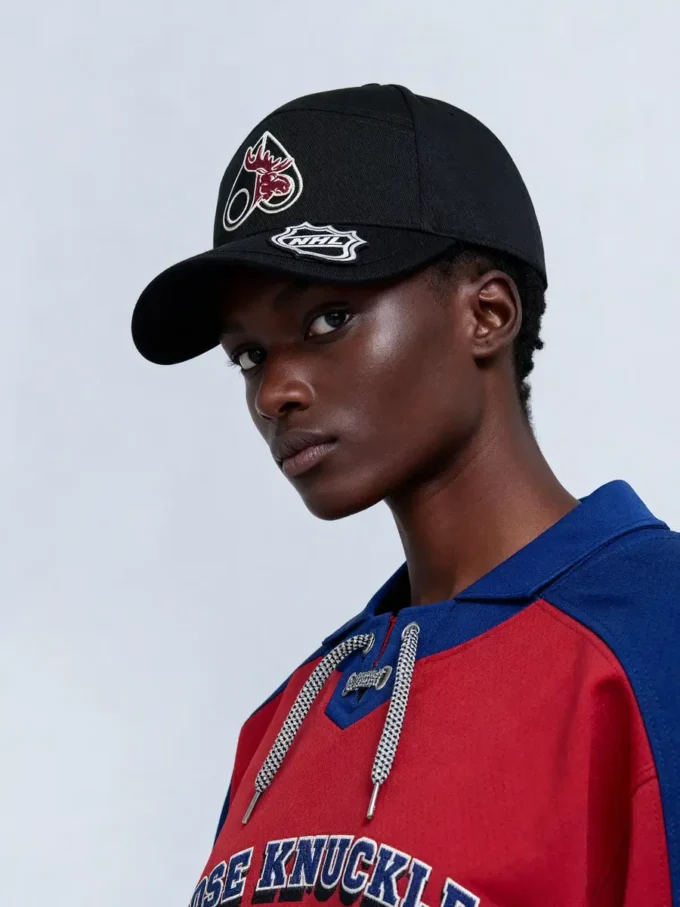 NHL x Moose Knuckles Team-Kappe